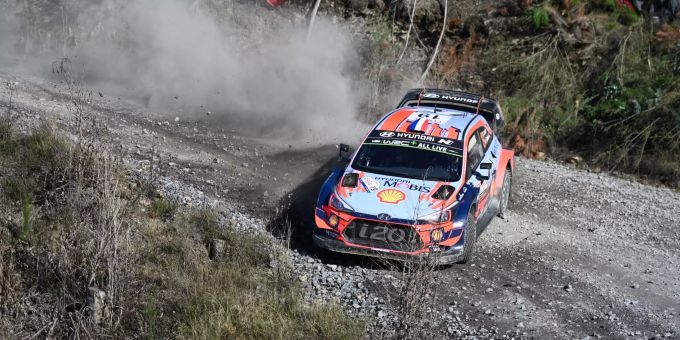 Sébastien Loeb fährt seinen Hyundai i20 Coupé. (Archivbild) Rallye Portugal Sébastien Loeb