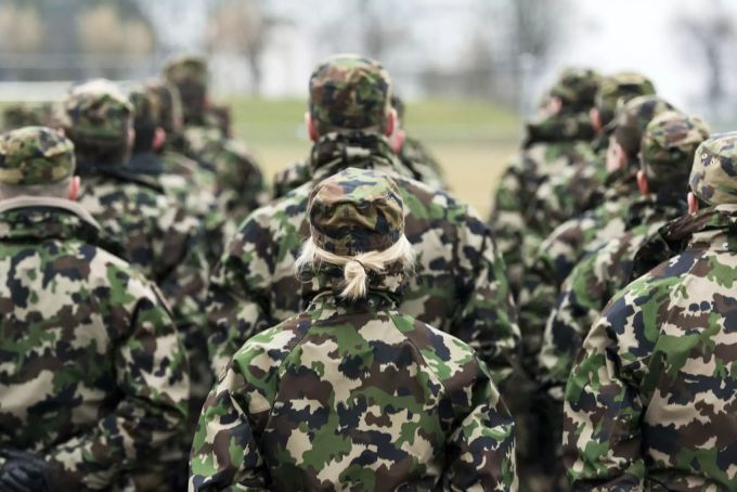 Militär (Symbolbild) Frauen Militär