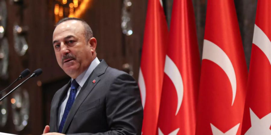 ARCHIV - Mevlüt Cavusoglu, Aussenminister der Türkei, spricht bei einer Pressekonferenz. Foto: -/Pool Turkish Foreign Ministry/AP/dpa