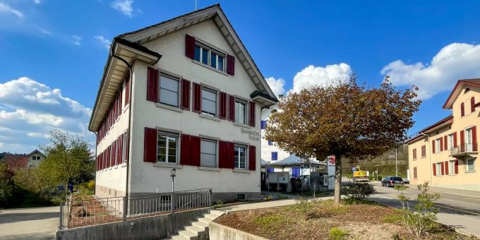 Gemeindehaus Hedingen - Hedingen Gemeindehaus Hedingen - Hedingen