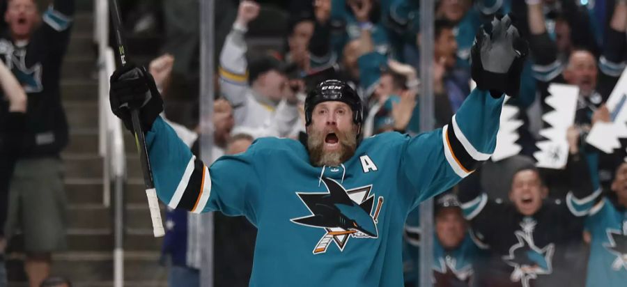 Auf den längst verdienten Stanley-Cup-Gewinn wartet Joe Thornton auch mit 41 Jahren noch.