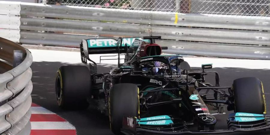 Lewis Hamilton findet das Rennen in Monaco für die Fans zu langweilig. Foto: Hasan Bratic/dpa