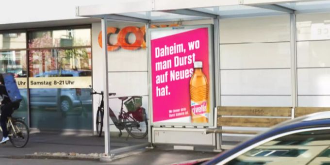Scholz & Friends hat die Kampagne auf Produktebene für Rivella Grapefruit entwickelt. scholz & friends