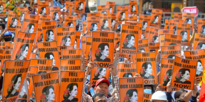 Myanmar - Aung San Suu Kyi per Video zu Gerichtsanhörung zugeschaltet