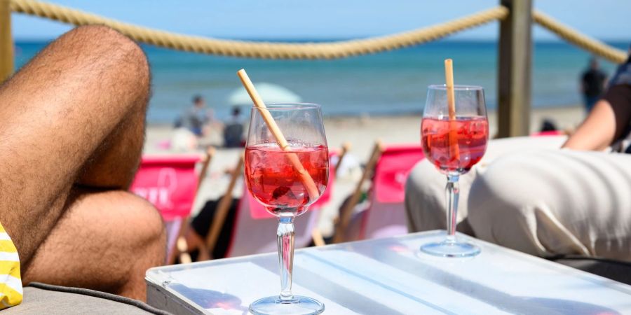 An der Ostseeküste gibt es immer mehr Strandbars - eine von ihnen ist die Beachlounge Scharbeutz.