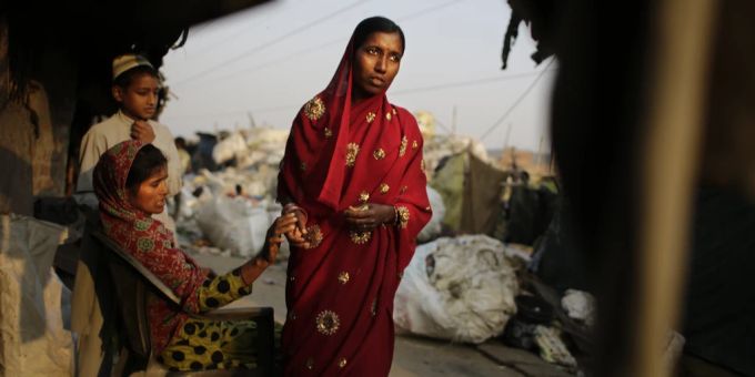 Ein Projekt verhilft alleinstehenden Mütter in Indien, die von Armut betroffen sind, zur Unabhängigkeit. Indien