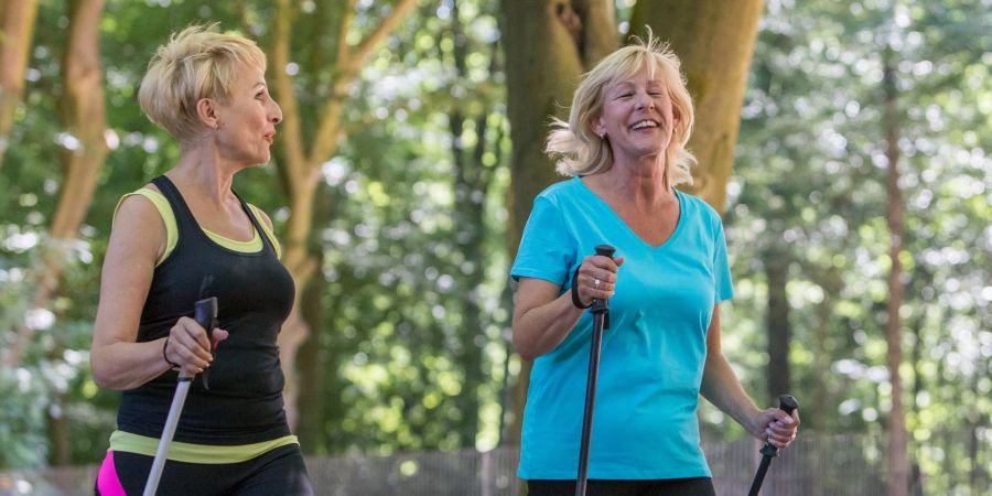 Walken, Schwimmen, Radfahren: Ausdauersport ist ein effektives Mittel gegen Bluthochdruck.