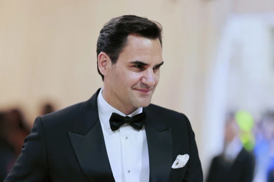 Roger Federer machte inmitten aller Stars und Sternchen an der Met-Gala eine gute Figur.