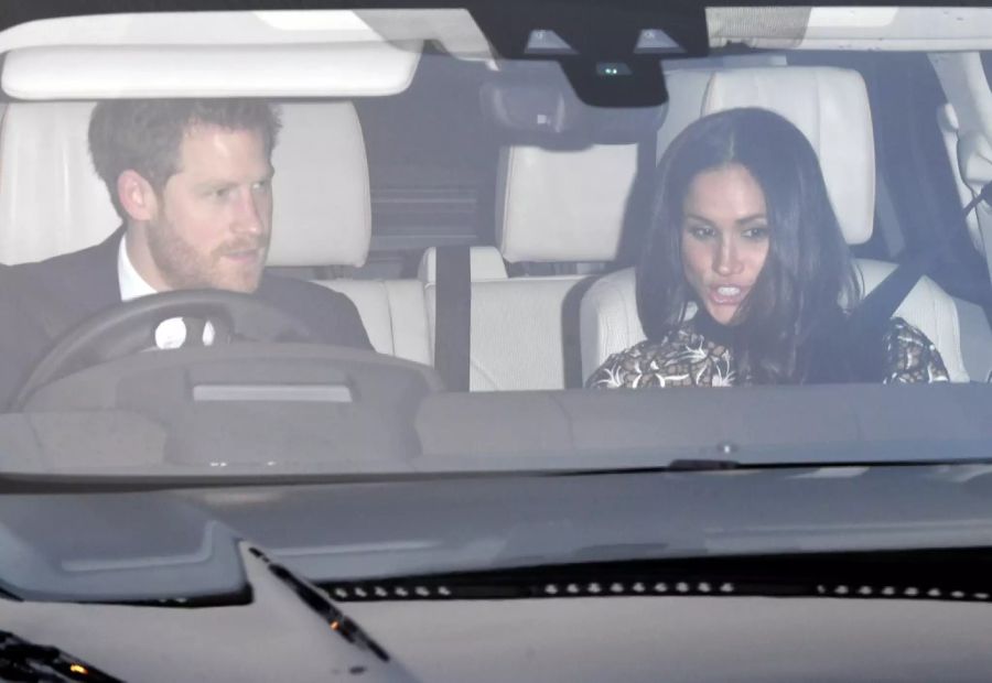 Meghan Markle und Prinz Harry begannen 2016, sich zu daten.