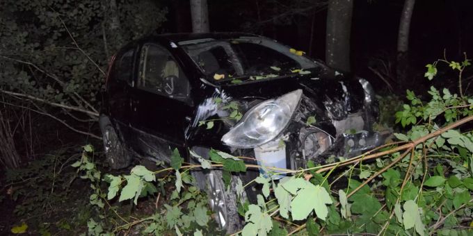 Am Fahrzeug entstand Totalschaden. Kantonspolizei