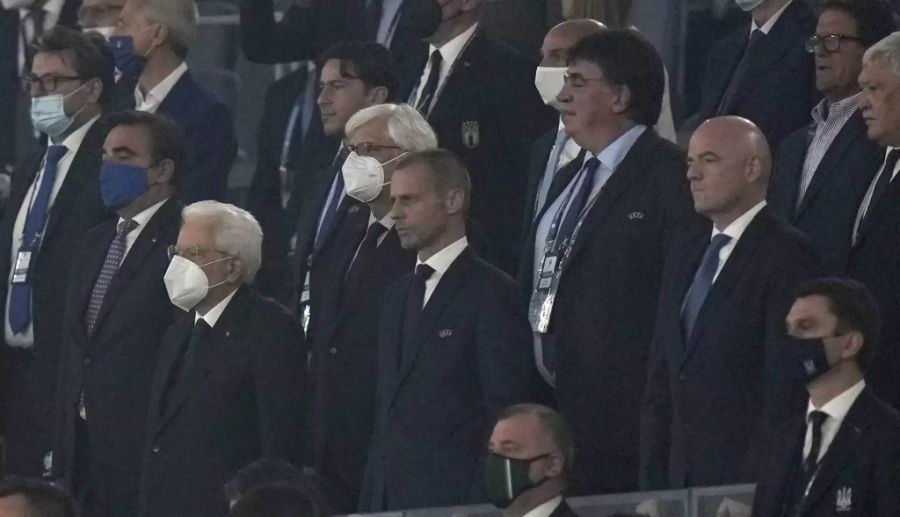 Fifa-Präsident Gianni Infantino neben seinem Uefa-Pendant Aleksander Ceferin beim Eröffnungsspiel der Euro 2020 Italien - Türkei.