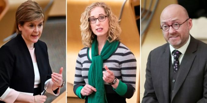 Nicola Sturgeon (l.), Lorna Slater, Patrick Harvie Nicola Sturgeon (l.), Lorna Slater, Patrick Harvie