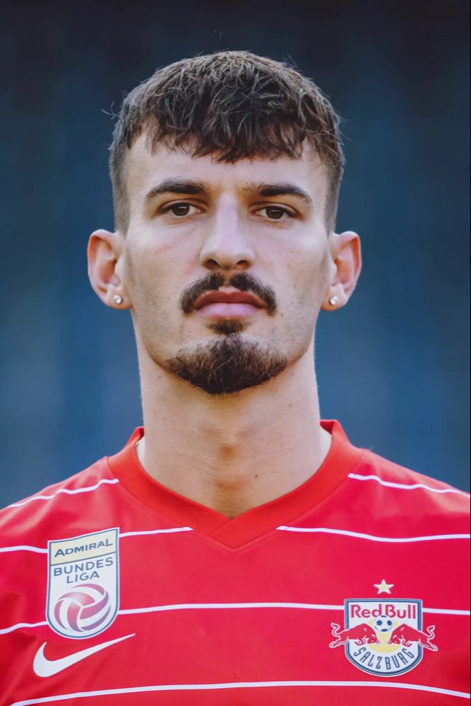Mergim Berisha wechselt höchstwahrscheinlich zu Fenerbahçe Istanbul. Fenerbahçe Istanbul