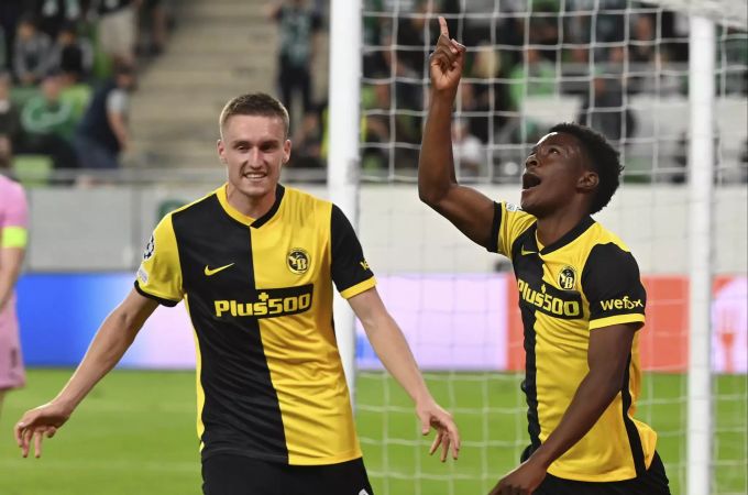 Michel Aebischer (links) wird nicht zu Sampdoria Genua wechseln. Michel Aebischer