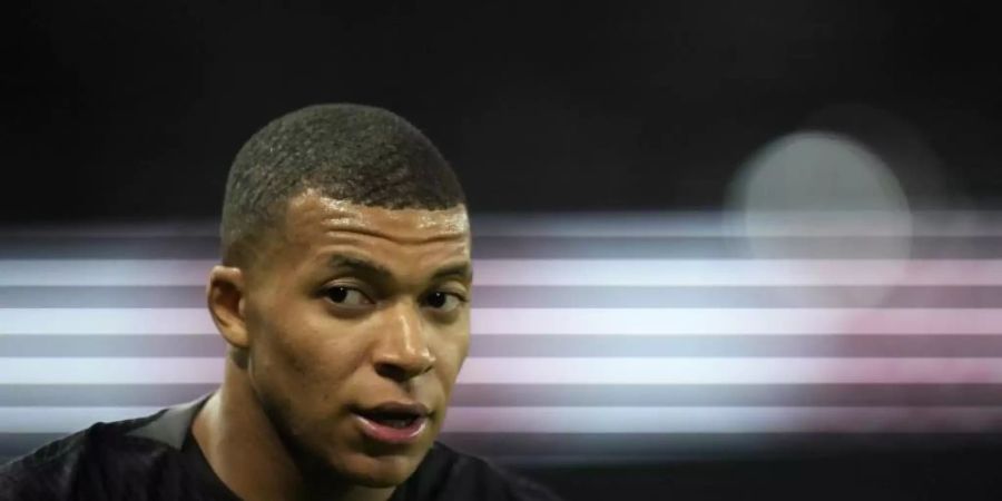 Kylian Mbappé wollte zu Real Madrid wechseln. Foto: Christophe Ena/AP/dpa