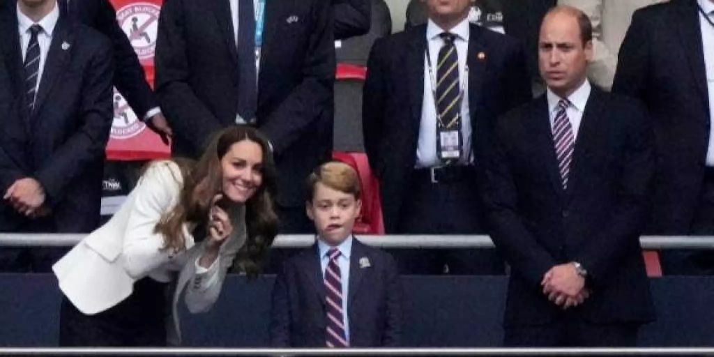 Kate Middleton verbot George, England-Trikot zu tragen - Vimarsana News