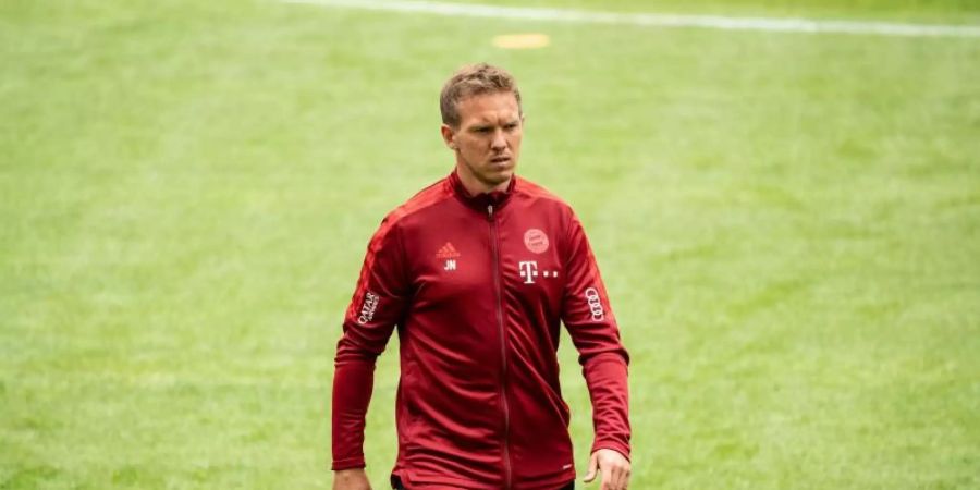 Bayerns neuer Trainer Julian Nagelsmann bei der Team-Präsentation in der Allianz Arena. Foto: Matthias Balk/dpa