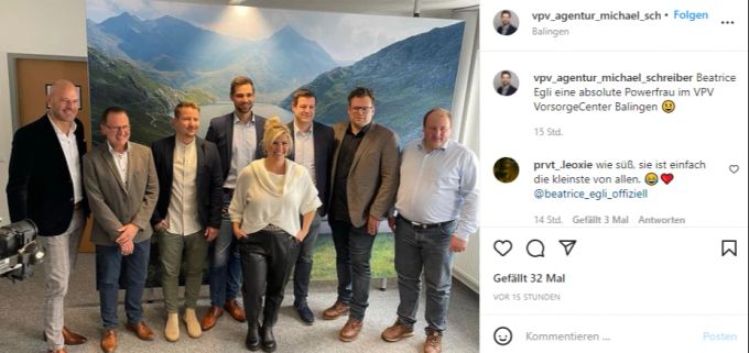 Hier ist Beatrice Egli die Henne im Korb. Beatrice Egli