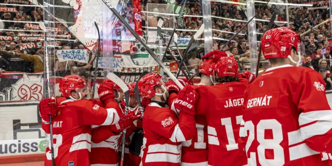 Der Lausanne HC holt sich das letzte Playoff-Ticket nach dem 5:1 Sieg gegen Ambri-Piotta. Lausanne HC