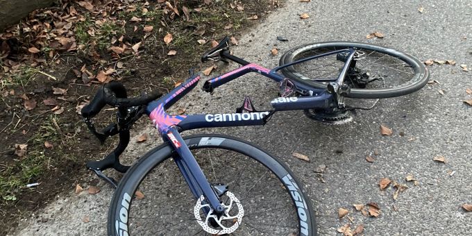Bei dem Zusammenstoss wurde der Velofahrer schwer verletzt. Mattwil