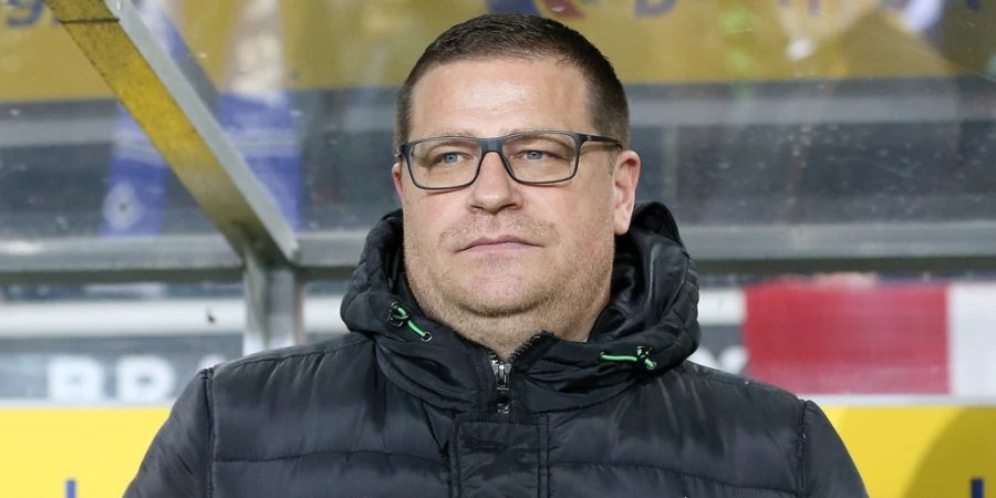 Nachdem bekannt wird, dass Schaller mit Sportchef Eberl zusammen ist, nimmt die Schweizerin ihren Hut.