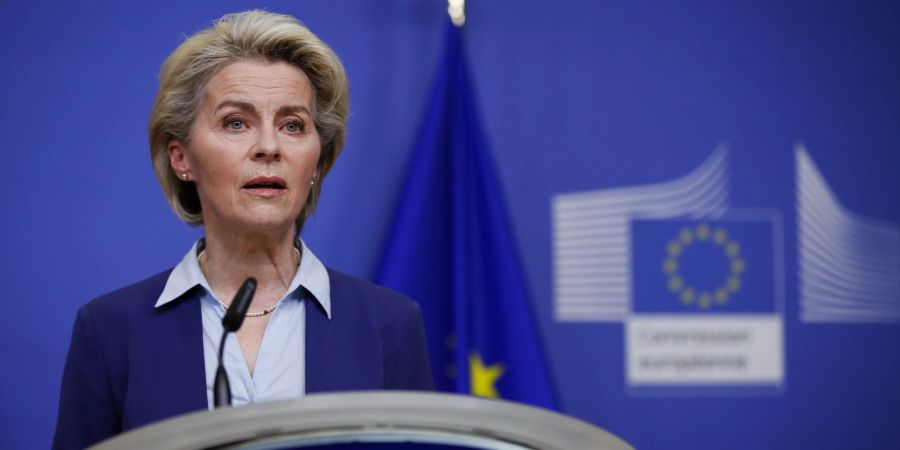 European Commission President Von der Leyen welcomes sanctions against Russia