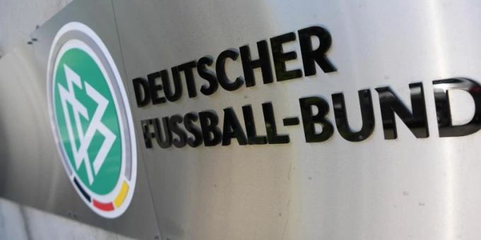 Am Freitag wird der neue DFB-Präsident gewählt. Foto: Arne Dedert/dpa Am Freitag wird der neue DFB-Präsident gewählt. Foto: Arne Dedert/dpa