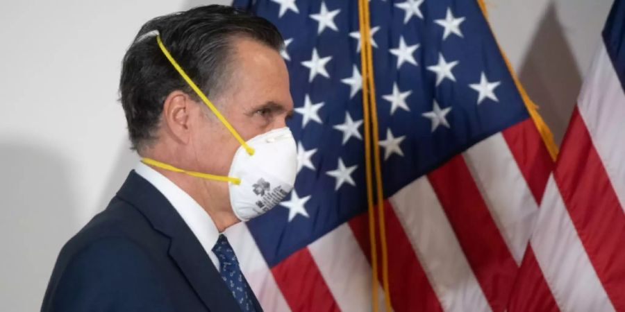 Mitt Romney im Mai mit Schutzmaske