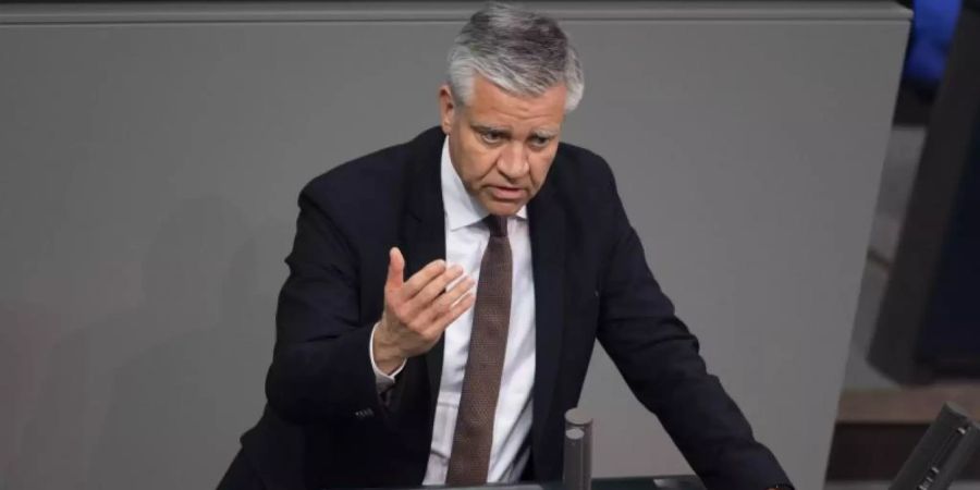Der CDU-Politiker Frank Steffel initiierte die Hilfen für die Proficlubs. Foto: Jörg Carstensen/dpa