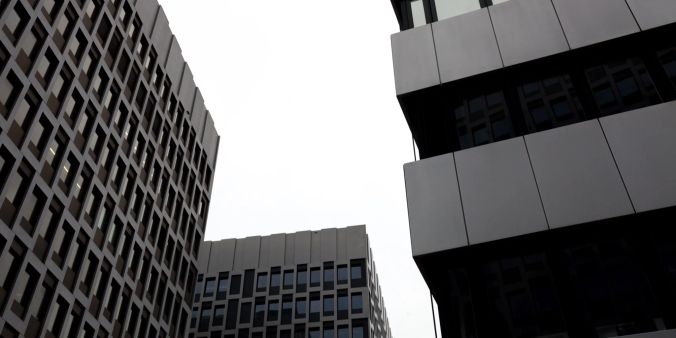 Universität Zürich, Schlieren
