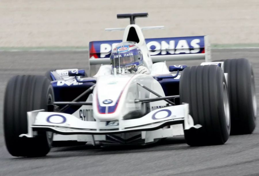 Alex Zanardi testet 2006 einen speziell umgebauten BMW-Sauber-Formel-1-Rennwagen.