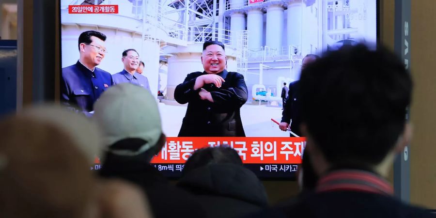 Bericht: Kim Jong Un nach wochenlanger Abwesenheit aufgetaucht