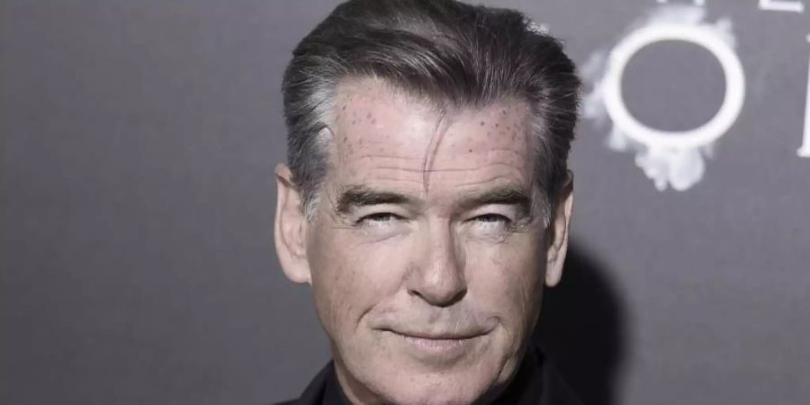 Pierce Brosnan kommt 2017 zur Premiere der ersten Staffel der TV-Serie «The Son». Foto: Richard Shotwell/AP/dpa