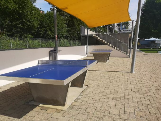 Die Pingpong-Tische wurden erneuert. Badi Walkematt Lenzburg