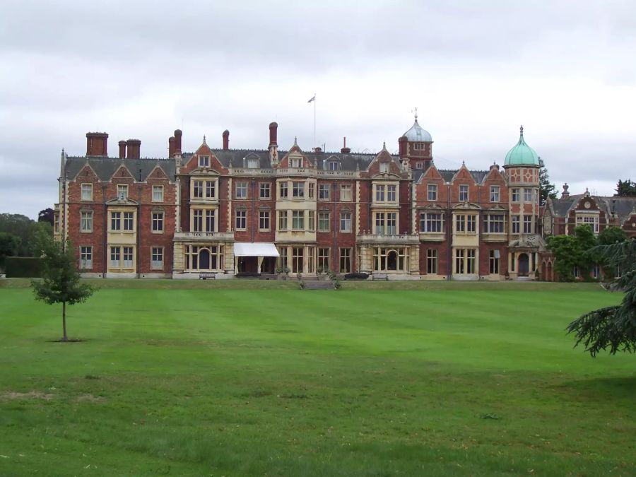 Charles hat das Sandringham House letztes Jahr übernommen.