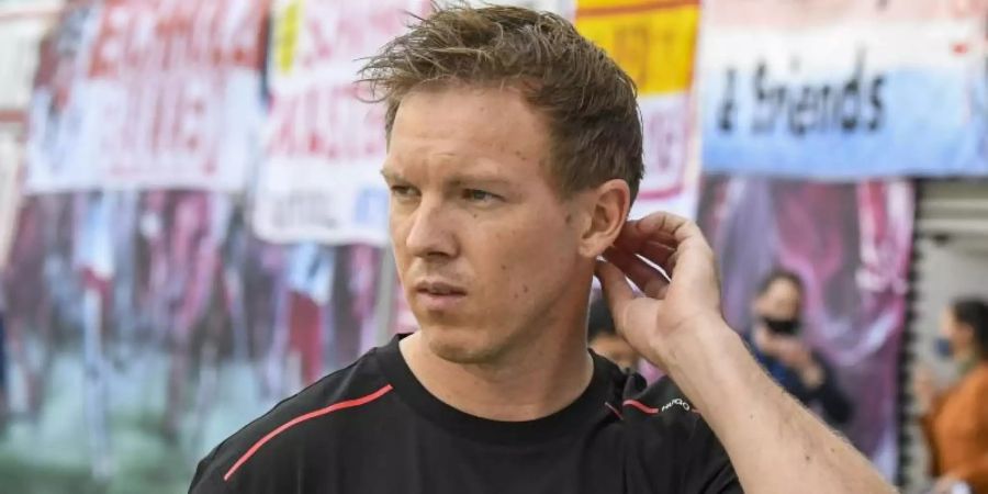Kann sich den Bundestrainer-Job (irgendwann) durchaus vorstellen: RB-Coach Julian Nagelsmann. Foto: Jens Meyer/AP-Pool/dpa