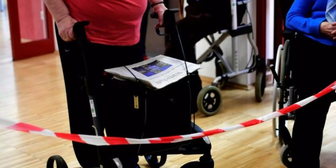 Rollator in Düsseldorfer Alten- und Pflegeheim Rollator in Düsseldorfer Alten- und Pflegeheim