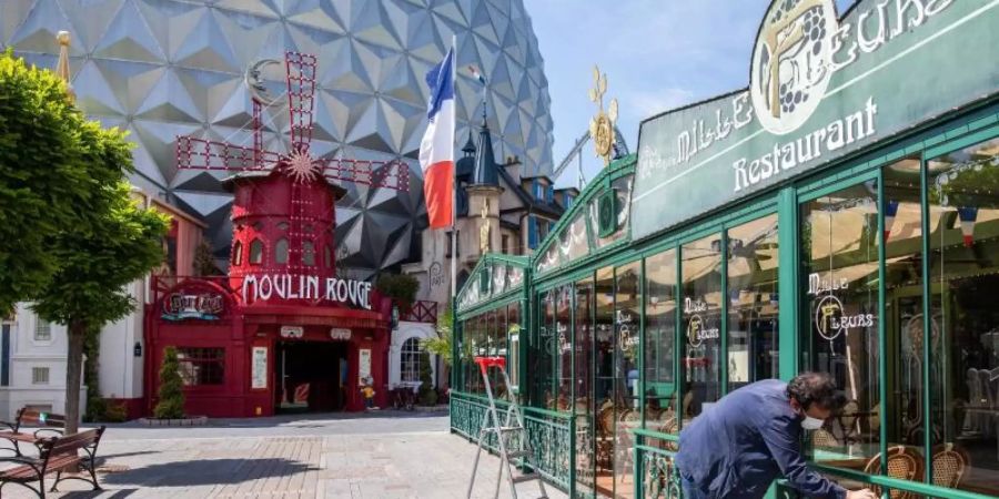 Die Saison beginnt im Europa Park am 29. Mai. Geplant sind wegen des Coronavirus verschärfte Hygieneregeln und eine Begrenzung der täglichen Besucherzahl. Foto: Philipp von Ditfurth/dpa