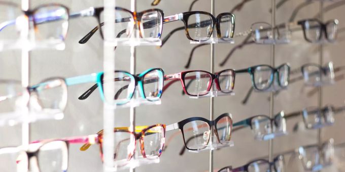 Alte Brillen spenden statt wegwerfen