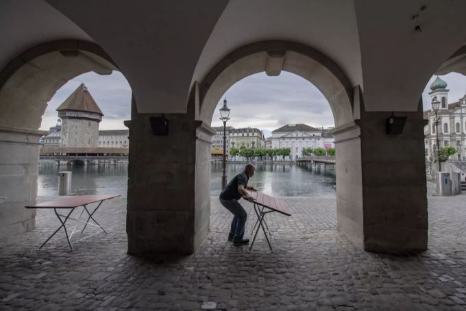 In Luzern entscheidet das Stadtparlament noch diese Woche, wie man der Gastronomie entgegenkommen will. Luzern Gastronomie