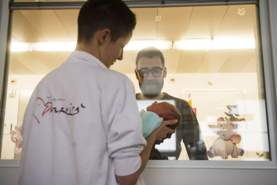 Spital Geburt Coronavirus