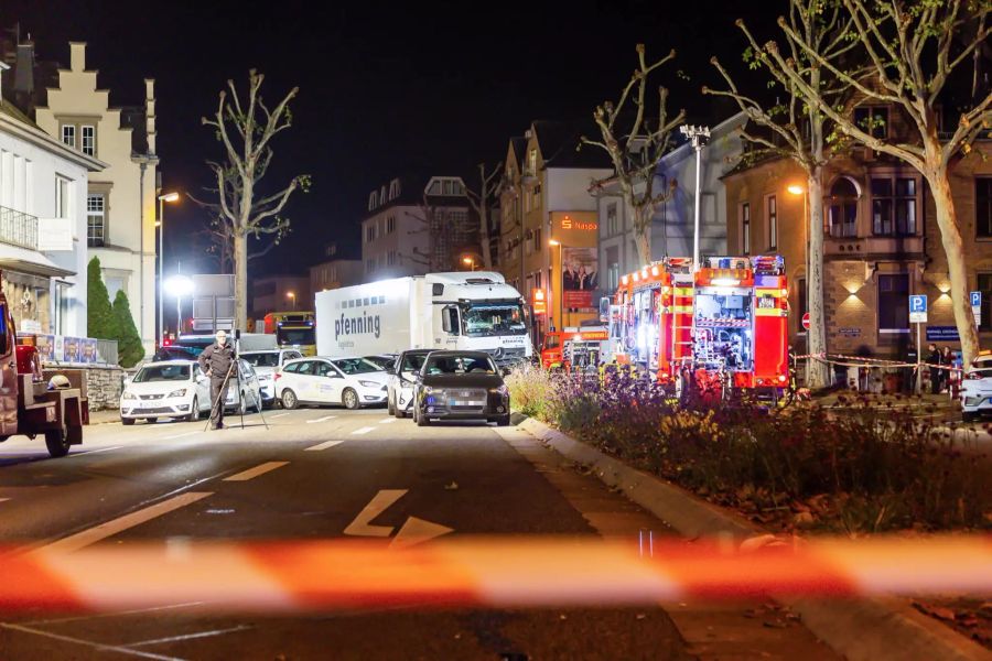 Nine people injured after stolen truck crashes into cars in Limburg, Germany