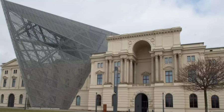 Ein Social-Media-Team der Bundeswehr hatte eine Story zu einer Ausstellung im Militärhistorischen Museum in Dresden im sozialen Netzwerk Instagram gepostet. Foto: Sebastian Kahnert/dpa-Zentralbild/dpa