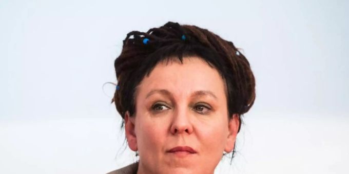 Literaturnobelpreisträgerin Olga Tokarczuk auf der Frankfurter Buchmesse. Foto: Andreas Arnold/dpa Literaturnobelpreisträgerin Olga Tokarczuk auf der Frankfurter Buchmesse. Foto: Andreas Arnold/dpa