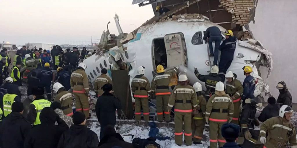 Viele Menschen in Kasachstan nach FlugzeugAbsturz im Spital