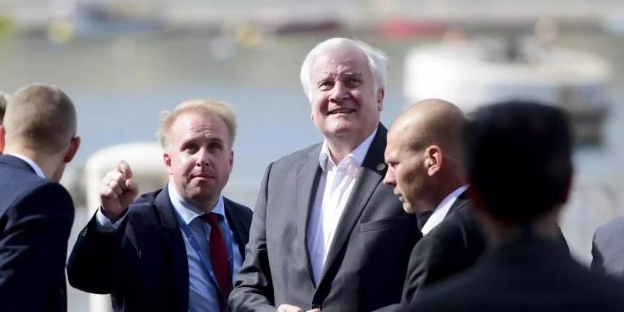 Bundesinnenminister Horst Seehofer bei einem Treffen der EU-Innenminister auf Malta, wo eine Übergangslösung für aus Seenot gerettete Migranten gefunden wurde. Foto: Jonathan Borg/AP