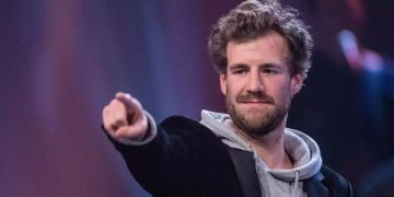 luke mockridge ex freundin