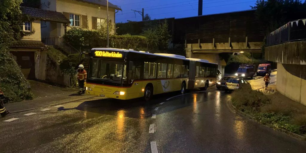 Rheinfelden AG Riskantes Überholmanöver führt zu Unfall