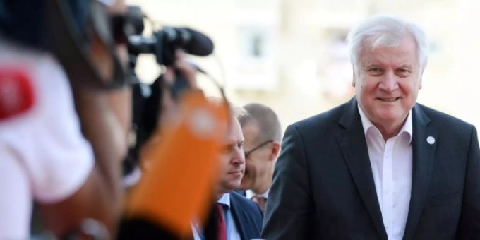 Ankara - Seehofer: Flüchtlingshilfe der Türkei wird in die «Welthistorie» eingehen