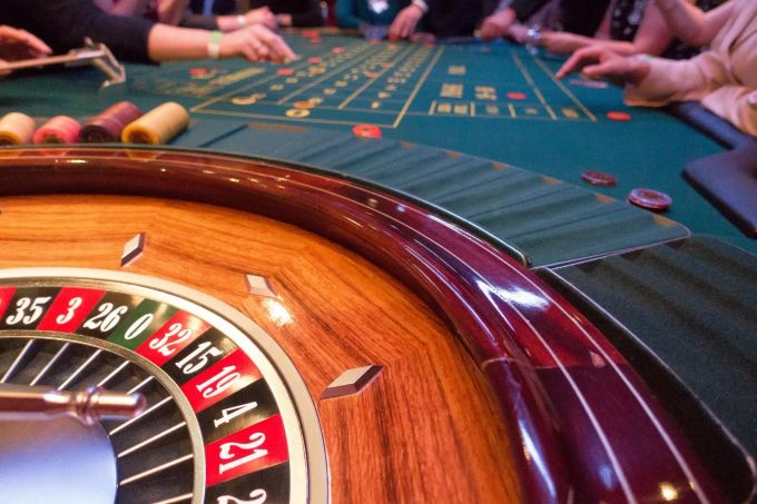 Durch die Sicherheitsfragen sollen Werbeinhalte zu Alkohol, Glücksspiel und Verhütung bei Jugendlichen nicht mehr angezeigt werden. Jugendschutz